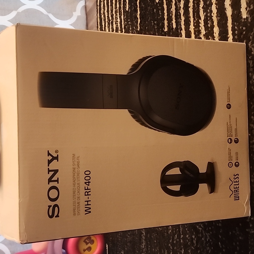 Sony WH-RF400 wireless stereo headphones